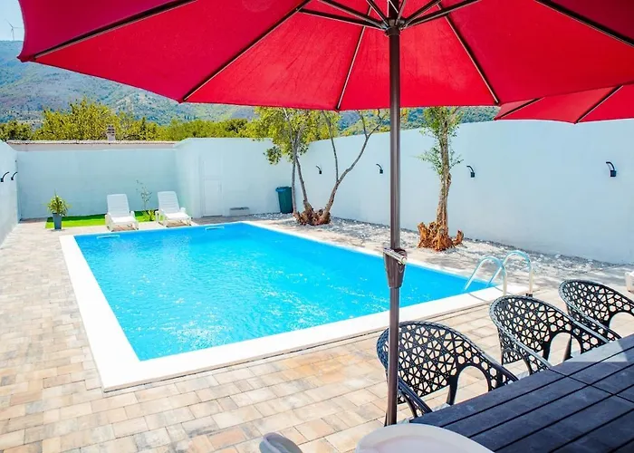 Plava Swiming Pool With House Mostar